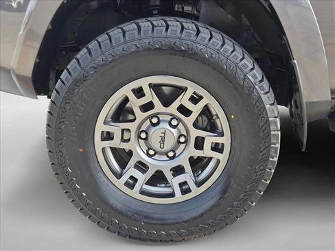 Certified 2020 Toyota 4Runner Venture image 22