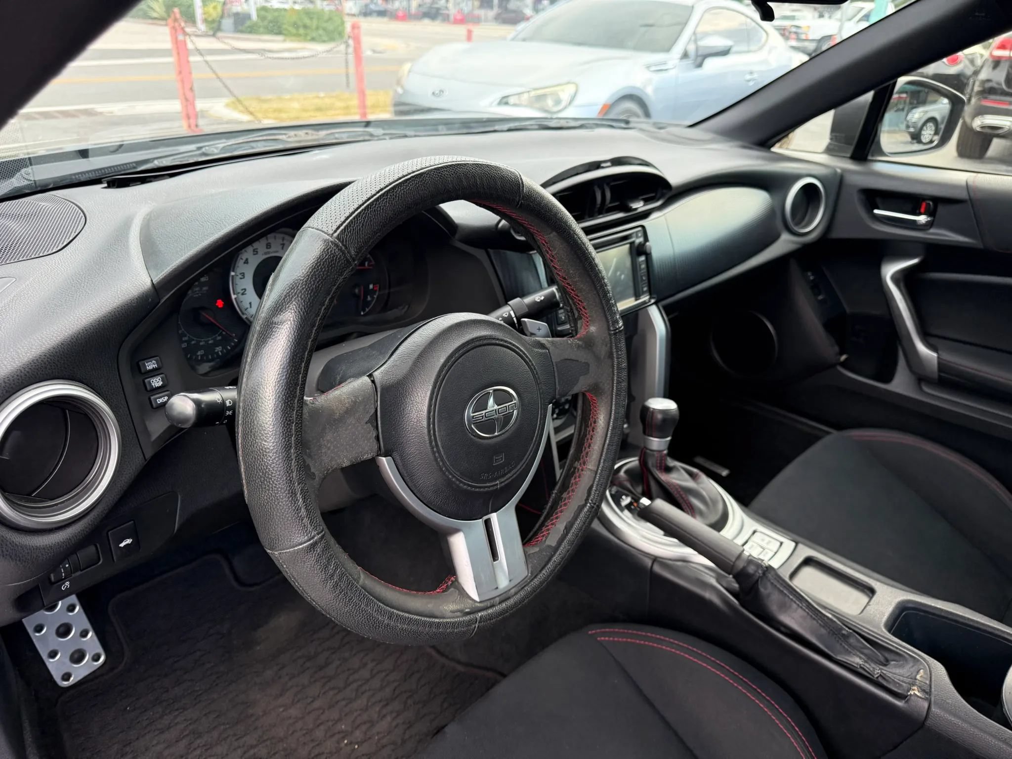 Used 2014 Scion FR-S RWD image 11