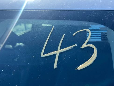 Used 2020 Subaru Forester Limited image 34