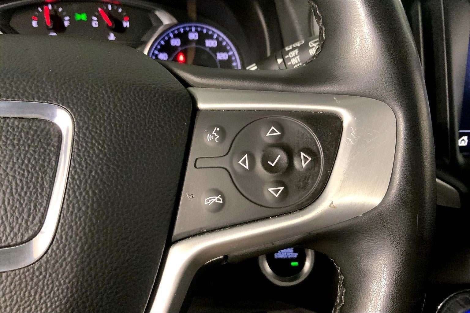 Used 2024 GMC Terrain SLT AWD/4WD image 19