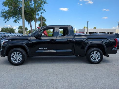 Used 2024 Toyota Tundra SR5 w/ SR5 Premium Package AWD/4WD image 9