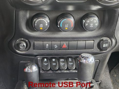 Used 2013 Jeep Wrangler Unlimited Sport AWD/4WD image 19