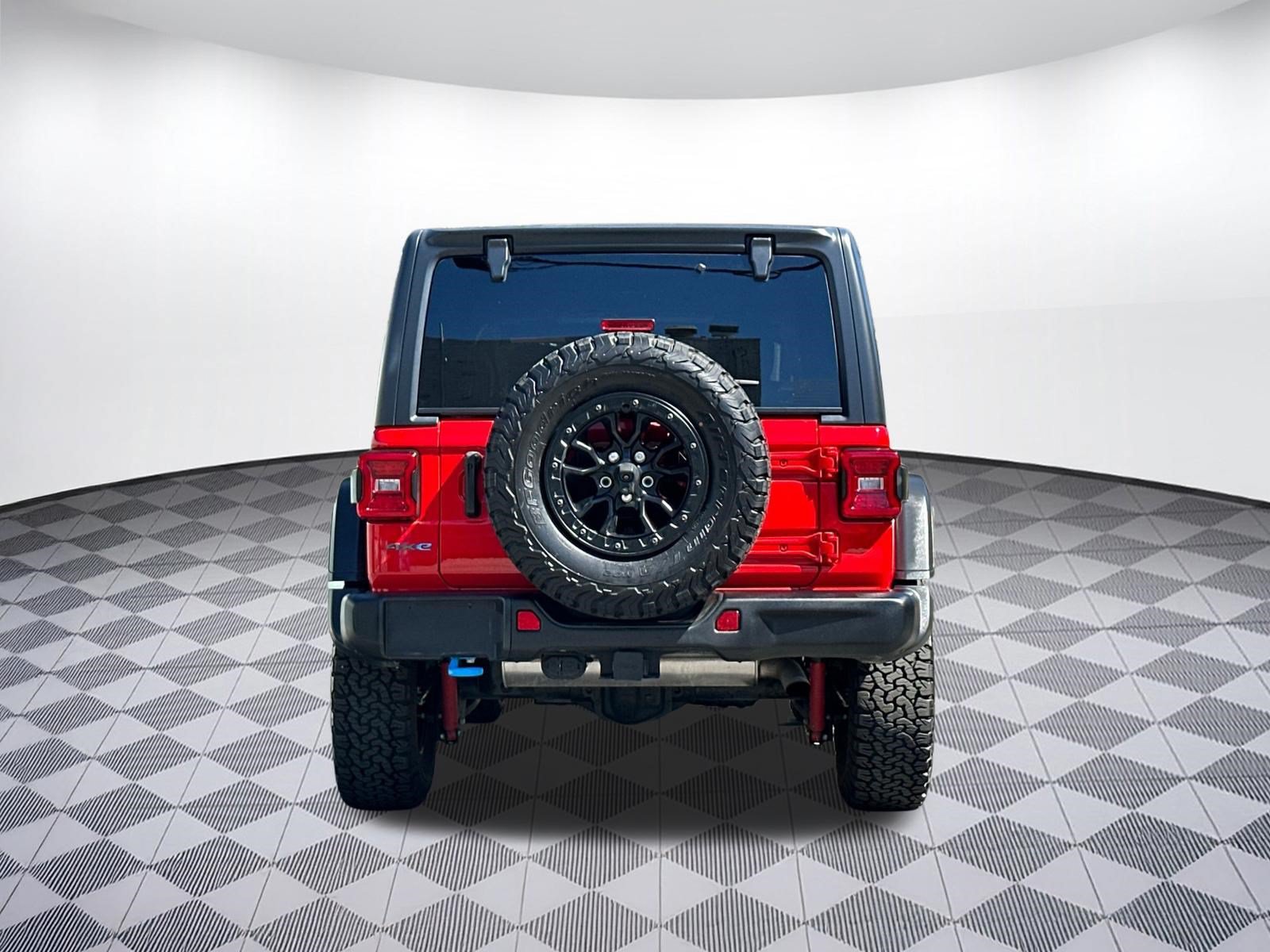 Used 2023 Jeep Wrangler Unlimited Rubicon 4xe AWD/4WD image 10