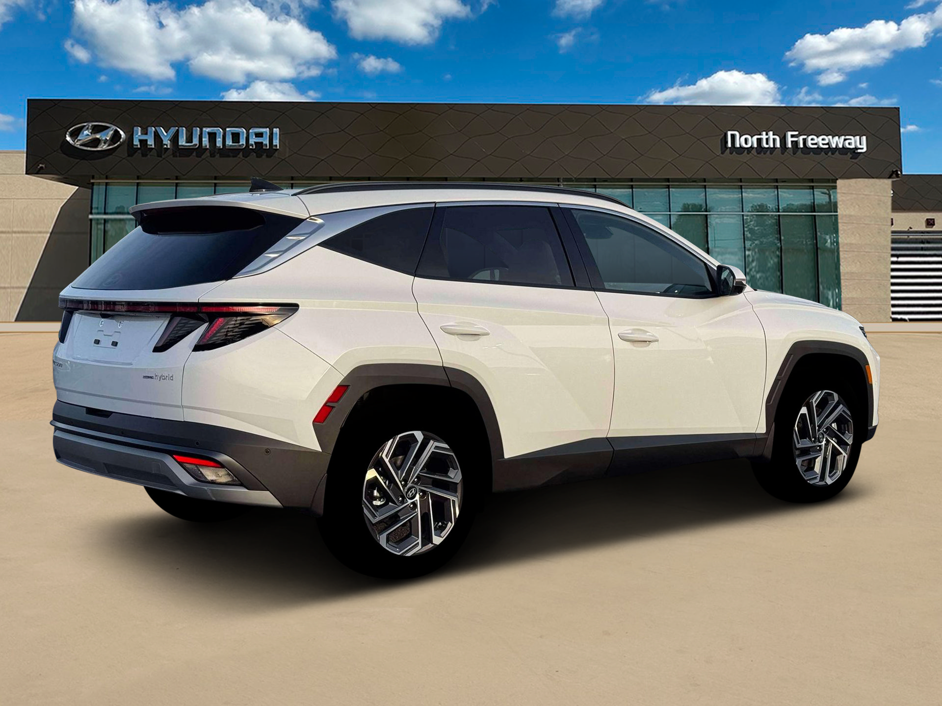 New 2026 Hyundai Tucson Limited w/ Tow & Go Package AWD/4WD image 8