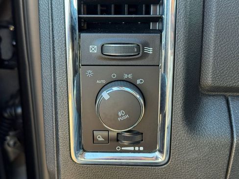 Used 2017 RAM 2500 Laramie w/ Sport Appearance Group image 33