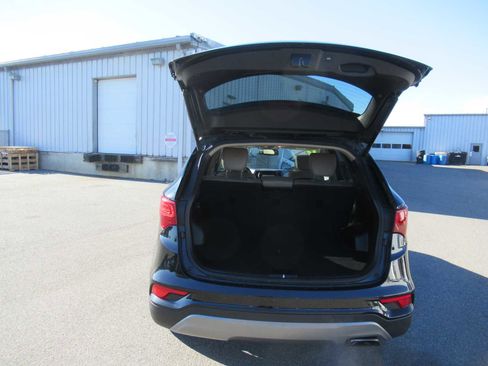 Used 2017 Hyundai Santa Fe Sport w/ 2.4L Tech Package 04 image 19