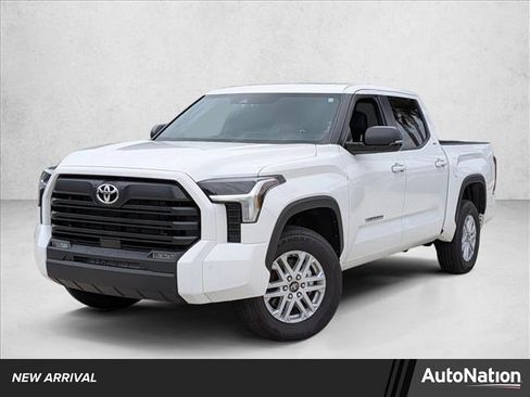 Used 2025 Toyota Tundra SR5 image 1