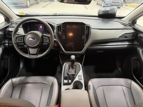 Used 2025 Subaru Crosstrek 2.5i Limited AWD/4WD image 5