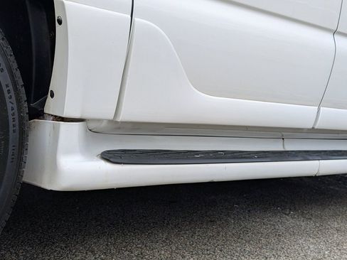 Used 2003 GMC Yukon XL Denali image 27