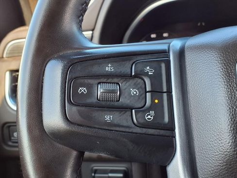 Certified 2023 GMC Yukon SLT w/ SLT Luxury Package image 16