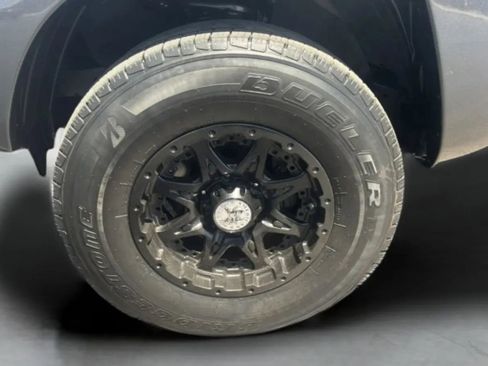 Used 2013 Toyota Tacoma PreRunner w/ SR5 Pkg RWD image 33