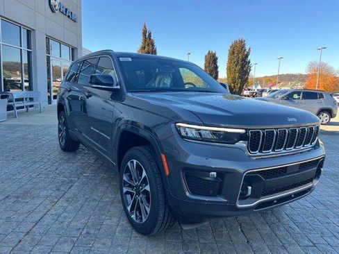 New 2025 Jeep Grand Cherokee L Overland image 3