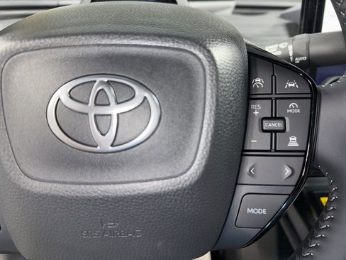 New 2026 Toyota C-HR AWD/4WD image 31