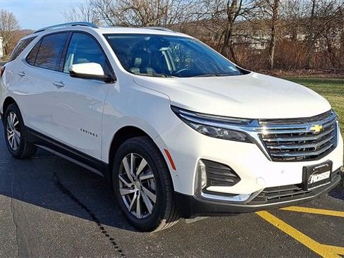 Certified 2023 Chevrolet Equinox Premier image 2