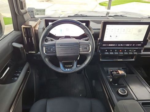 Used 2024 GMC Hummer EV 3X w/ Extreme Off-Road Package image 12