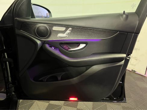 Used 2022 Mercedes-Benz GLC 300 4MATIC image 31