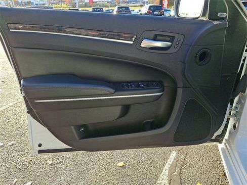 Used 2023 Chrysler 300 Touring L w/ Popular Equipment Group image 12