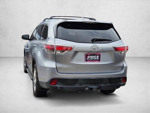 Used 2015 Toyota Highlander Limited Platinum AWD/4WD image 7