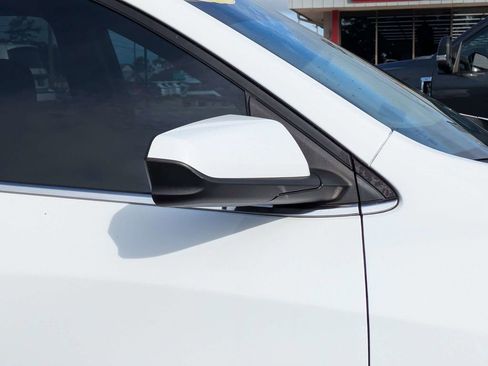 Used 2021 Chevrolet Equinox LT FWD image 12
