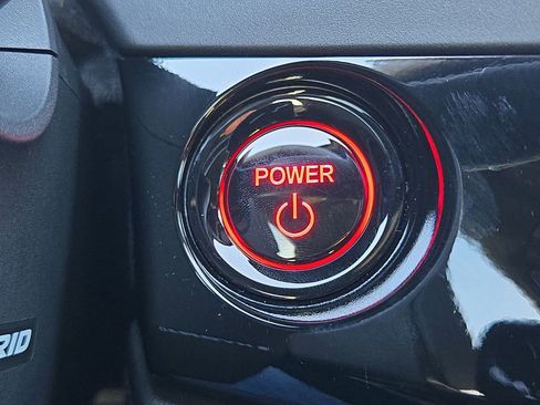 Certified 2025 Honda Accord Sport image 25