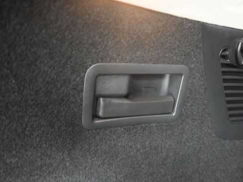 Used 2022 Nissan Murano SV FWD image 42