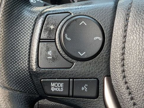 Used 2017 Toyota RAV4 LE w/ All Weather Liner Package AWD/4WD image 19