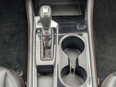 Used 2025 Nissan Altima 2.5 SR image 24