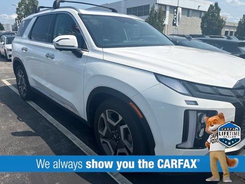 Used 2024 Hyundai Palisade Limited AWD/4WD image 2