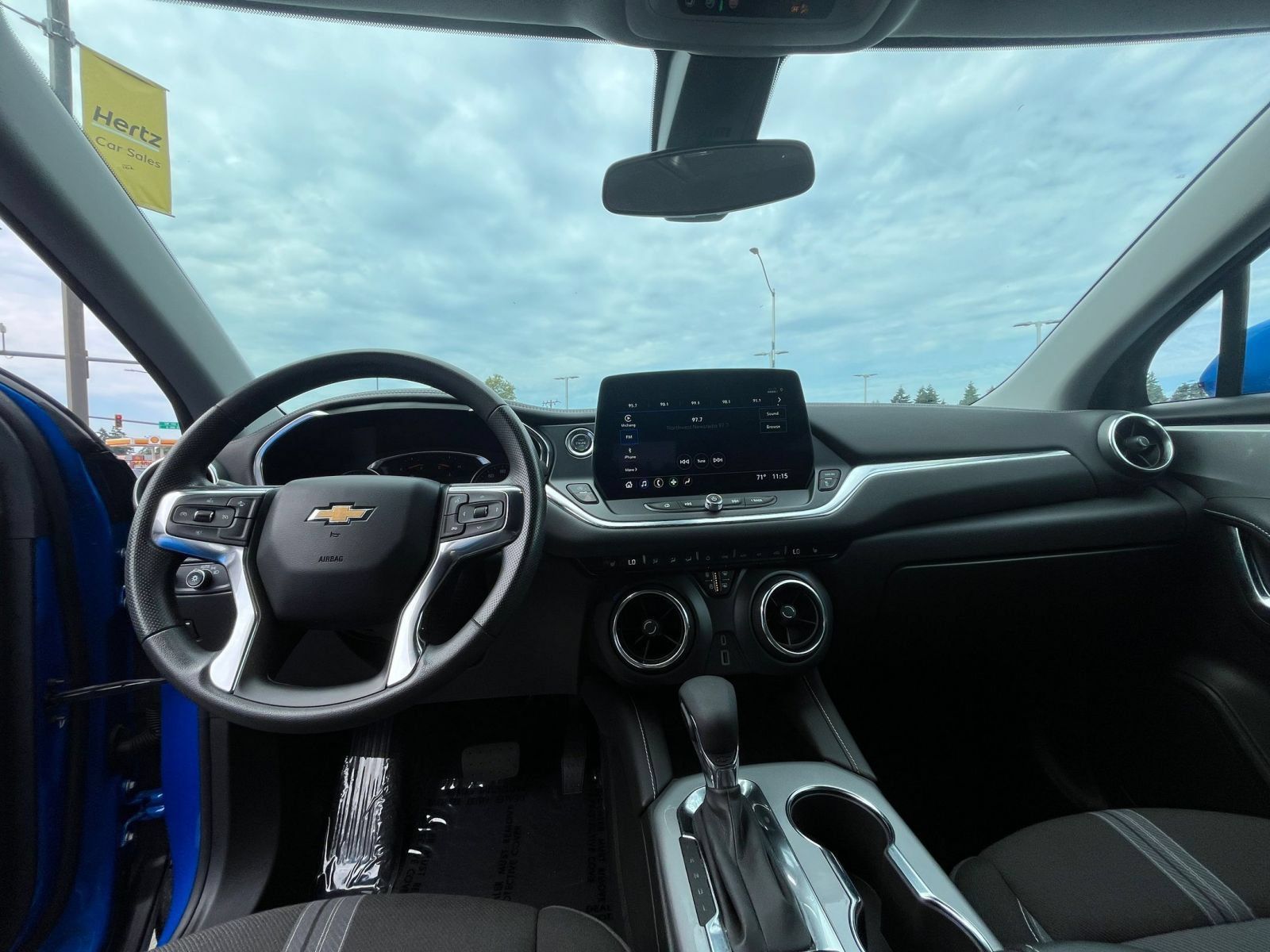 Used 2025 Chevrolet Blazer LT FWD image 33