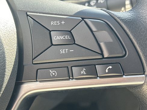 New 2025 Nissan Versa SV image 24