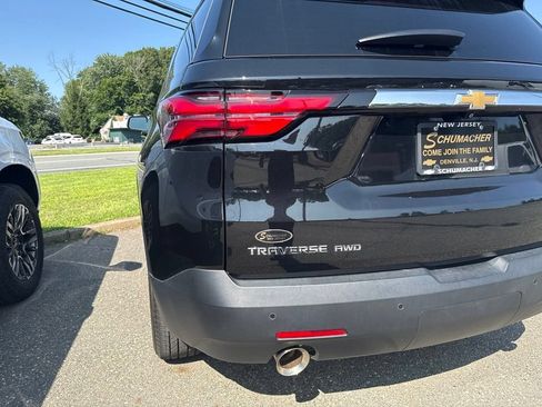 Used 2022 Chevrolet Traverse LT AWD/4WD image 22