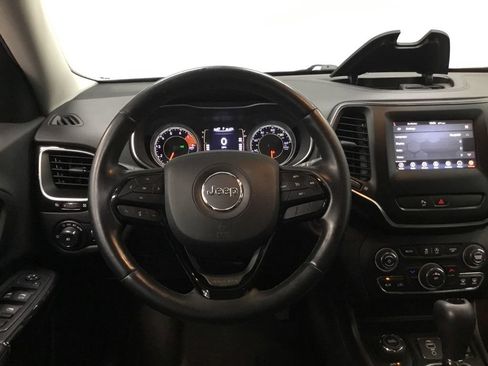 Used 2019 Jeep Cherokee Latitude Plus AWD/4WD image 33