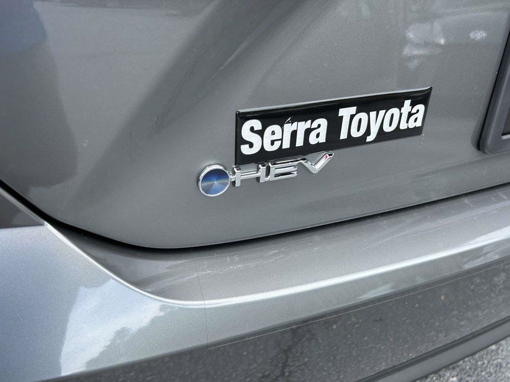 New 2026 Toyota Camry SE w/ Convenience Package FWD image 9