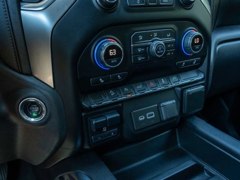 Used 2020 Chevrolet Silverado 1500 RST w/ All-Star Edition AWD/4WD image 21