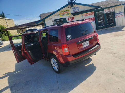 Used 2014 Jeep Patriot Sport w/ Southwest Package image 3