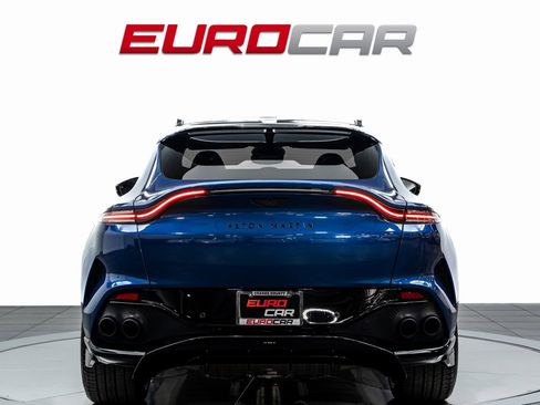 Used 2023 Aston Martin DBX 707 image 4