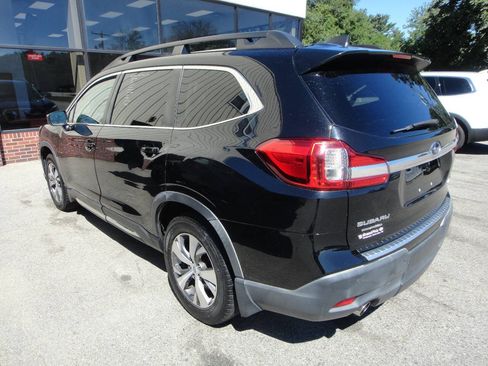 Used 2020 Subaru Ascent Premium w/ Convenience Package AWD/4WD image 4