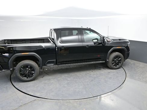 New 2026 GMC Sierra 2500 AT4 w/ AT4 Premium Plus Package AWD/4WD image 30