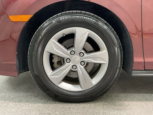 Used 2018 Honda Odyssey EX image 30