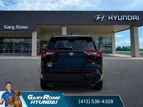 Used 2023 Toyota RAV4 SE AWD/4WD image 12
