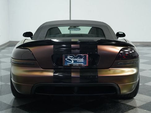 Used 2006 Dodge Viper SRT-10 image 9