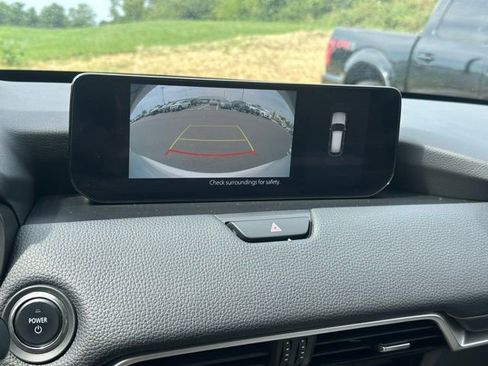 Used 2024 MAZDA CX-90 Plug-In Hybrid w/ Premium Pkg image 32