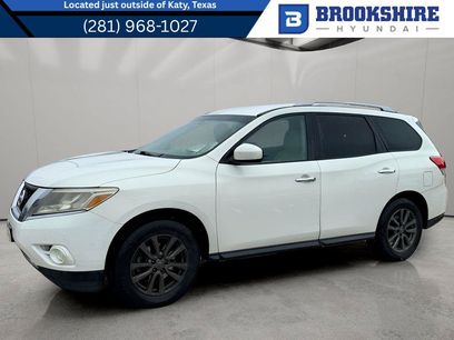 Used 2013 Nissan Pathfinder SV w/ Trailer Tow Pkg