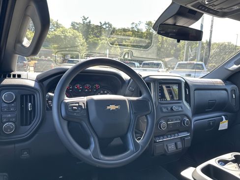 New 2026 Chevrolet Silverado 1500 Custom image 15