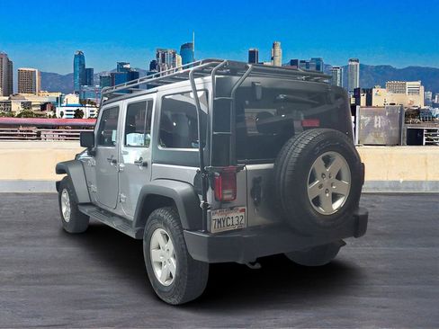 Used 2015 Jeep Wrangler Unlimited Sport AWD/4WD image 5