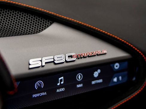 Used 2021 Ferrari SF90 Stradale AWD/4WD image 26