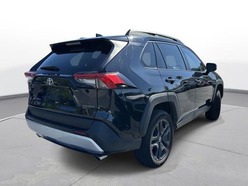Used 2022 Toyota RAV4 Adventure AWD/4WD image 6