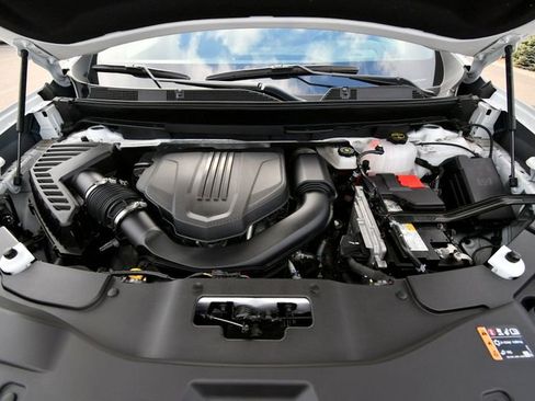 Used 2025 GMC Acadia Elevation w/ LPO, Floor Liner Package AWD/4WD image 20