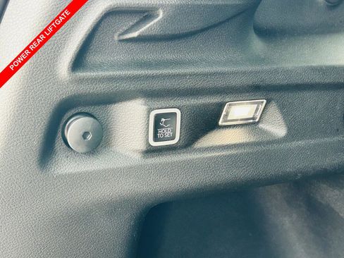 Used 2025 Jeep Grand Cherokee L Limited AWD/4WD image 14