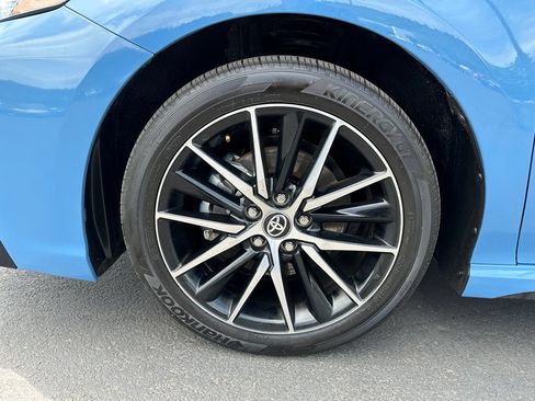 Used 2024 Toyota Camry SE AWD/4WD image 12